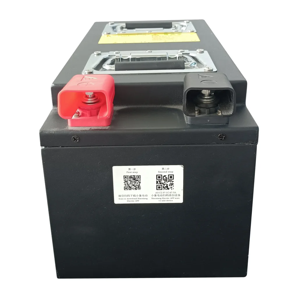 Comparison chart of lithium vs sodium batteries for energy storage by Hysincere
